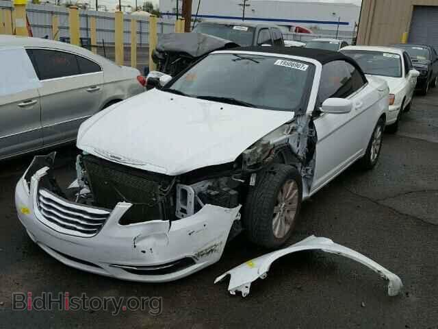 2013 CHRYSLER 200 - VIN: 1C3BCBEB1DN526690 - Фото 2