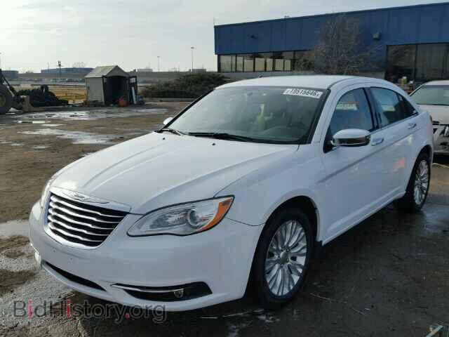 2012 CHRYSLER 200 - VIN: 1C3CCBCB9CN330065 - Фото 2