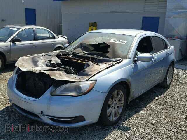2013 CHRYSLER 200 - VIN: 1C3CCBAB2DN733048 - Фото 2