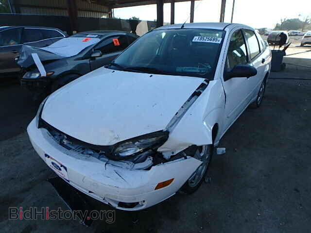 2007 FORD FOCUS - VIN: 1FAHP34N57W223346 - Фото 2