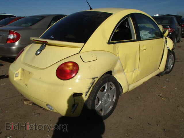 2000 VOLKSWAGEN BEETLE - VIN: 3VWCF21C9YM465009 - Photo 4