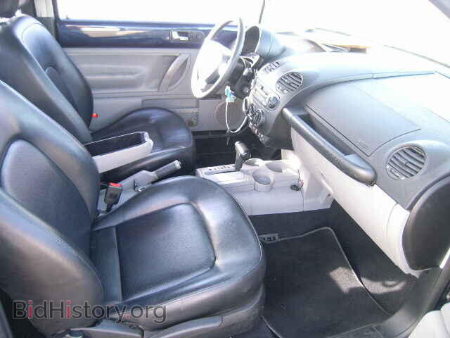 2000 VOLKSWAGEN BEETLE - VIN: 3VWCA21C5YM416176 - Фото 5