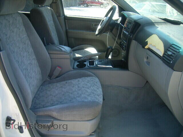 2007 KIA SORENTO - VIN: KNDJD736675677990 - Фото 5