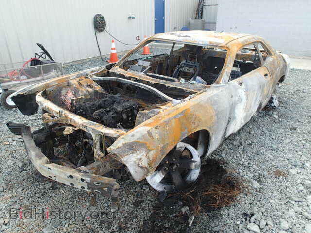 2014 DODGE CHALLENGER - VIN: 2C3CDYAG0EH126765 - Photo 2
