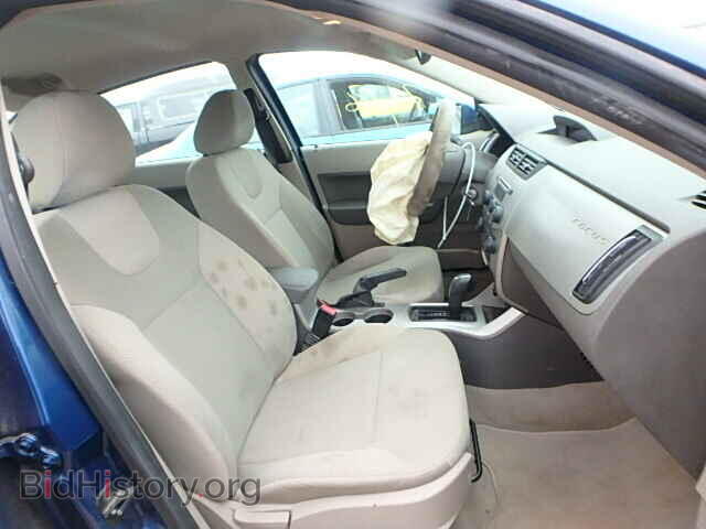 2009 FORD FOCUS - VIN: 1FAHP36N99W204735 - Фото 5