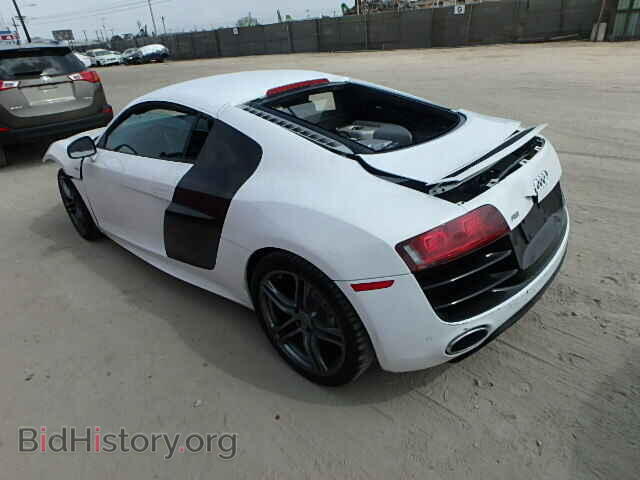 2011 AUDI R8 - VIN: WUAGNAFG4BN001011 - Фото 3