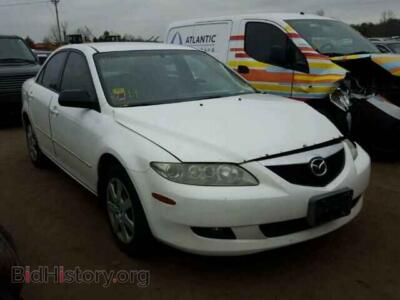 2005 Mazda 6 MAZDA6I, белый — VIN 1YVFP80C555M36796, Copart