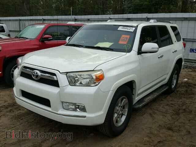 2011 TOYOTA 4RUNNER - VIN: JTEZU5JR9B5017788 - Фото 2
