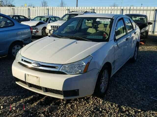 2009 FORD FOCUS - VIN: 1FAHP35N09W156429 - Photo 2