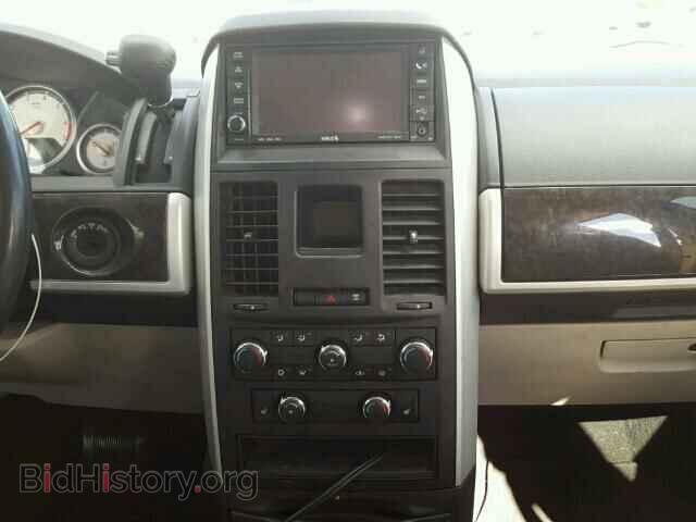 2010 DODGE CARAVAN - VIN: 2D4RN5DX2AR363911 - Фото 9