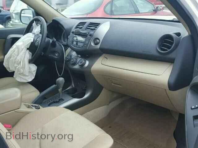 2011 TOYOTA RAV4 - VIN: JTMBF4DV4BD040937 - Photo 5