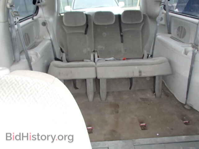 2005 DODGE CARAVAN - VIN: 2D4GP44L55R387943 - Фото 6