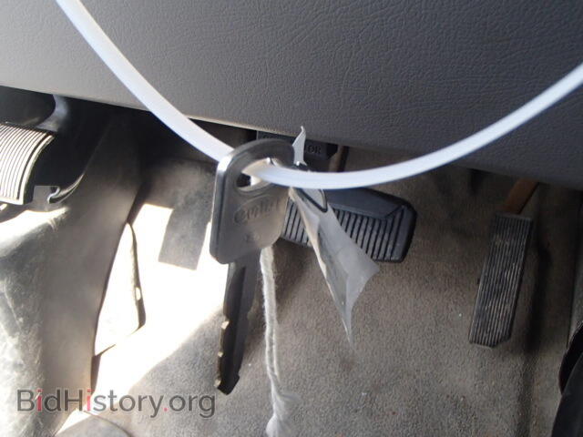2000 FORD ECONOLINE - VIN: 1FTNE2421YHB87521 - Photo 9