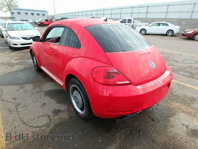 2012 VOLKSWAGEN BEETLE - VIN: 3VWJP7AT0CM601019 - Фото 3