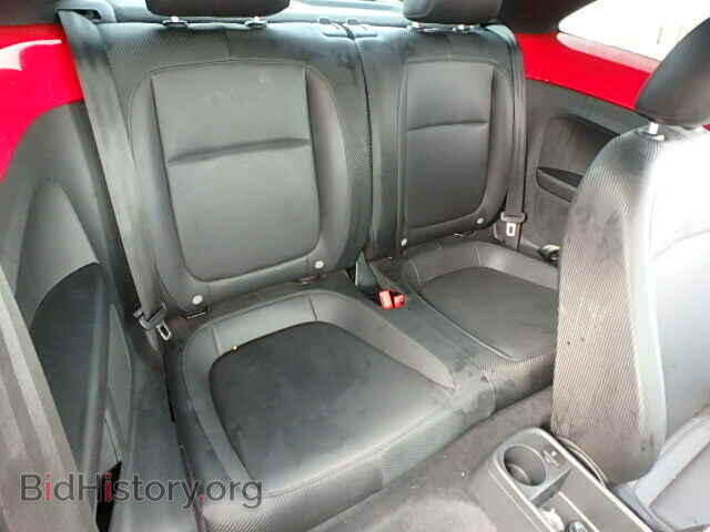 2012 VOLKSWAGEN BEETLE - VIN: 3VWJP7AT0CM601019 - Фото 6