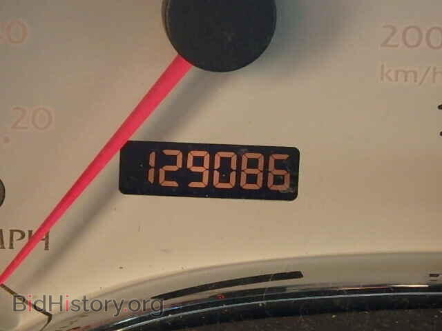 2006 SATURN VUE - VIN: 5GZCZ33DX6S843427 - Фото 8