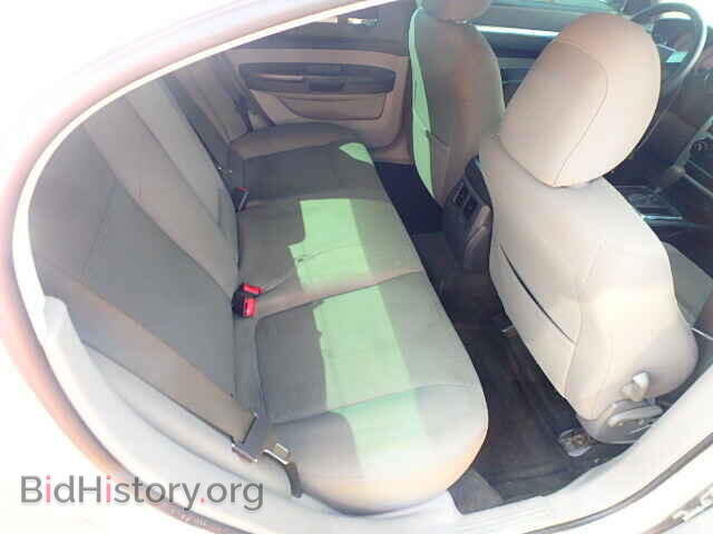 2010 DODGE CHARGER - VIN: 2B3CA3CVXAH310738 - Фото 6