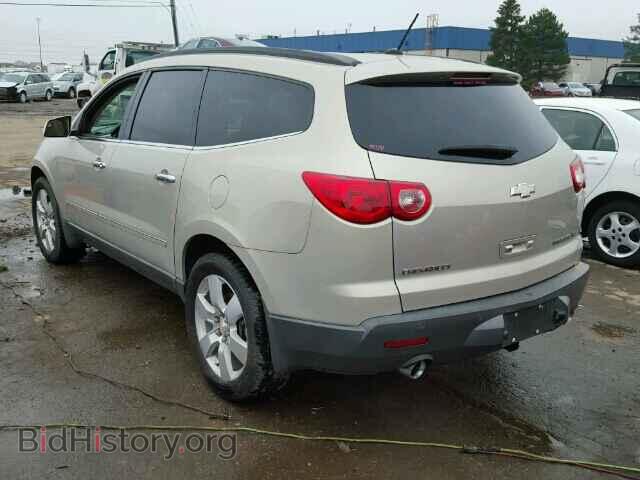 2010 CHEVROLET TRAVERSE - VIN: 1GNLRHED0AS111237 - Фото 3