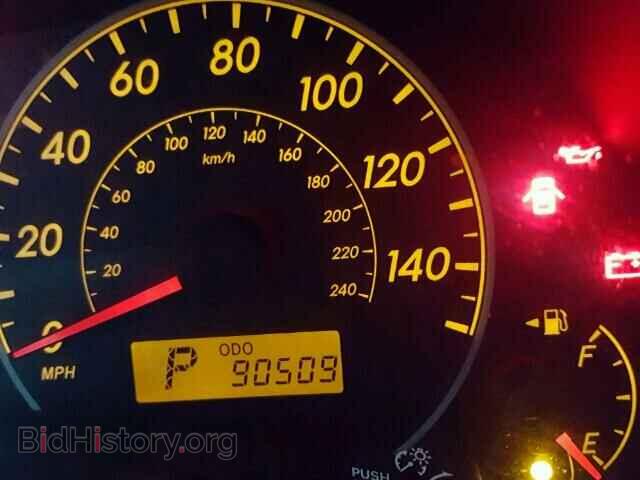 2011 TOYOTA COROLLA - VIN: 2T1BU4EE2BC640857 - Фото 8