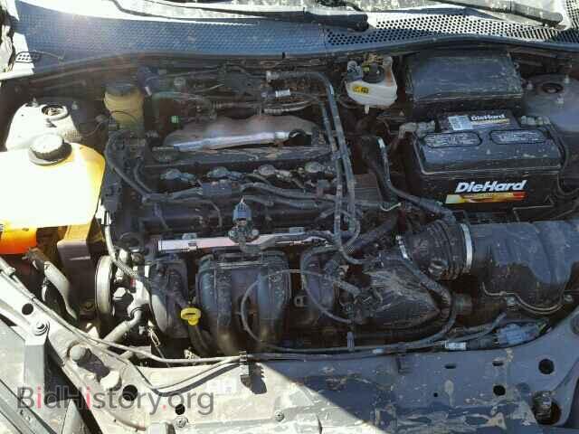 2005 FORD FOCUS - VIN: 1FAFP34NX5W242821 - Фото 7