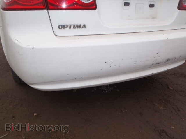 2007 KIA OPTIMA - VIN: KNAGE123X75112618 - Фото 9