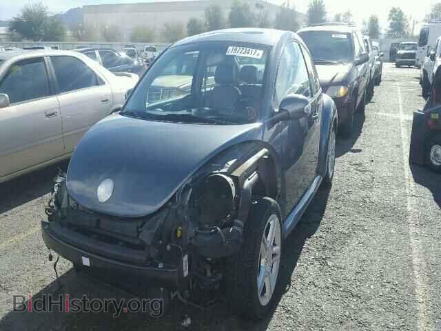 2005 VOLKSWAGEN BEETLE - VIN: 3VWCD31C35M411762 - Фото 2