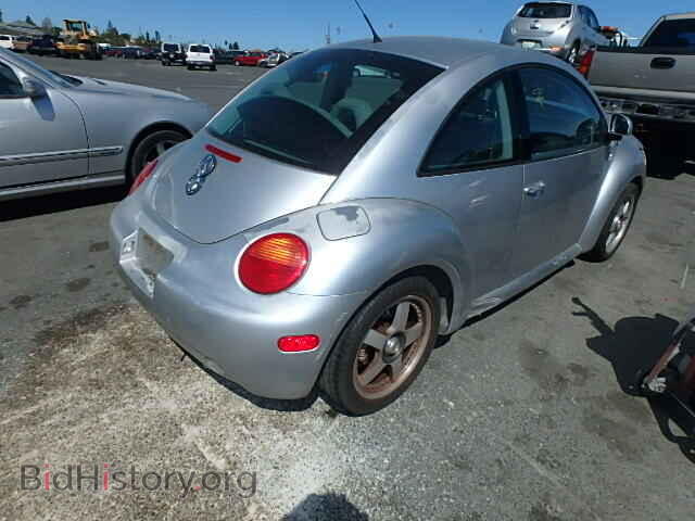 2000 VOLKSWAGEN BEETLE - VIN: 3VWCC21C8YM478343 - Фото 4