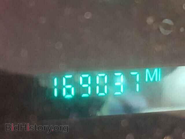 2002 CADILLAC DEVILLE - VIN: 1G6KF54902U242315 - Photo 8