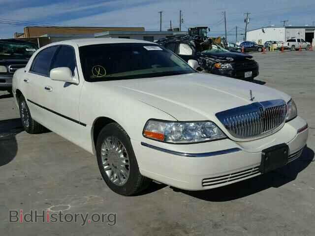 Photo 1LNHM82V17Y611192 - LINCOLN TOWNCAR 2007