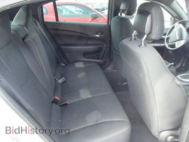 2011 CHRYSLER 200 - VIN: 1C3BC1FB4BN556014 - Фото 6