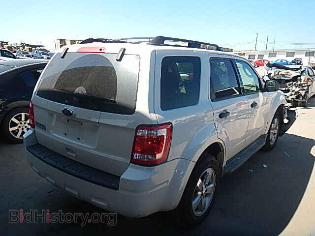2011 FORD ESCAPE - VIN: 1FMCU0D76BKA43639 - Фото 4