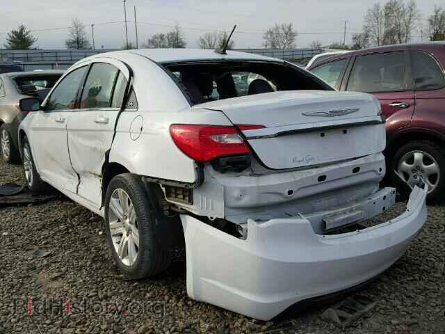 2012 CHRYSLER 200 - VIN: 1C3CCBBB5CN288589 - Фото 3