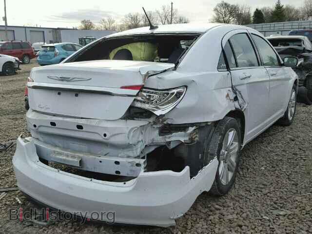 2012 CHRYSLER 200 - VIN: 1C3CCBBB5CN288589 - Фото 4