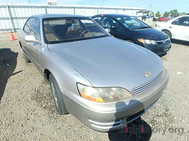 Photo JT8BF12G5T0184829 - LEXUS ES300 1996