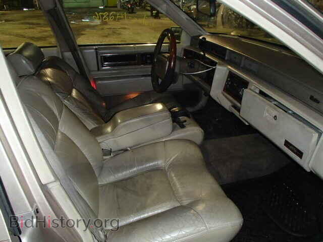 1993 CADILLAC DEVILLE - VIN: 1G6CD53B2P4305677 - Фото 5