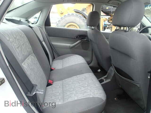 2005 FORD FOCUS - VIN: 1FAFP34NX5W132464 - Фото 6