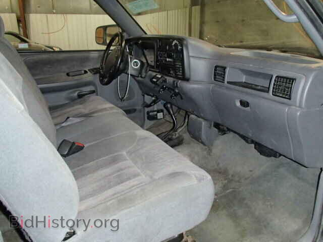 1997 DODGE RAM 3500 - VIN: 3B7MF33D0VM526536 - Фото 5