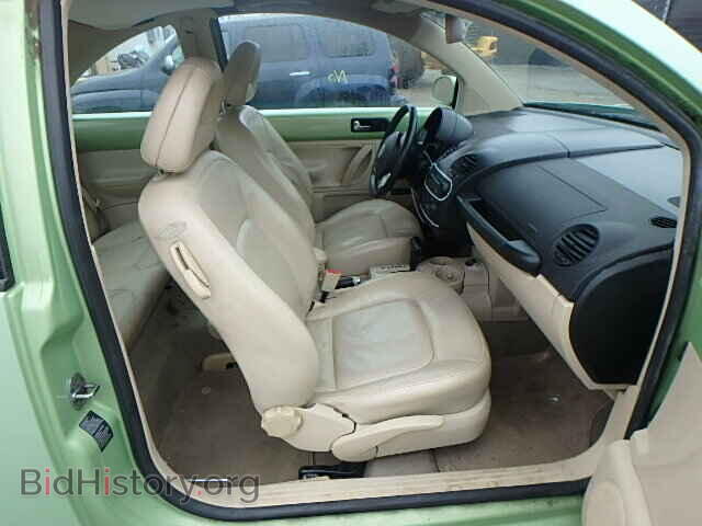 2002 VOLKSWAGEN BEETLE - VIN: 3VWDD21C52M420408 - Фото 5