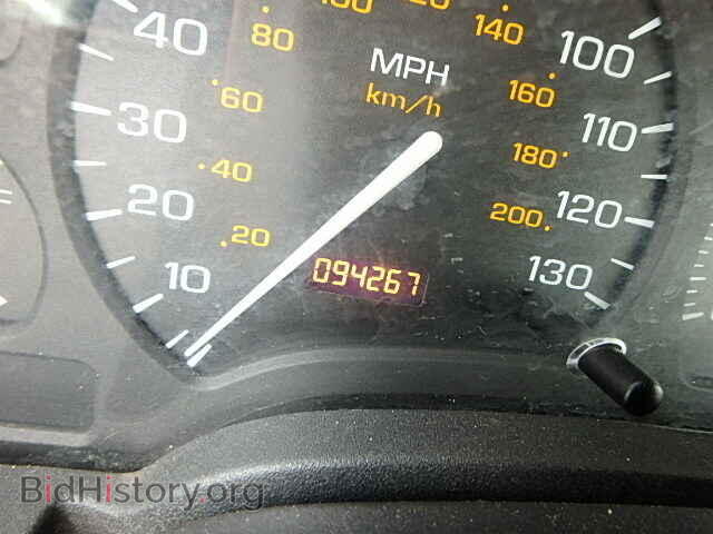 2003 SATURN VUE - VIN: 5GZCZ33D43S893591 - Фото 8