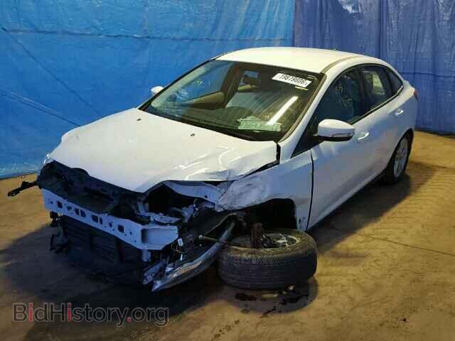 2014 FORD FOCUS - VIN: 1FADP3F2XEL411621 - Фото 2