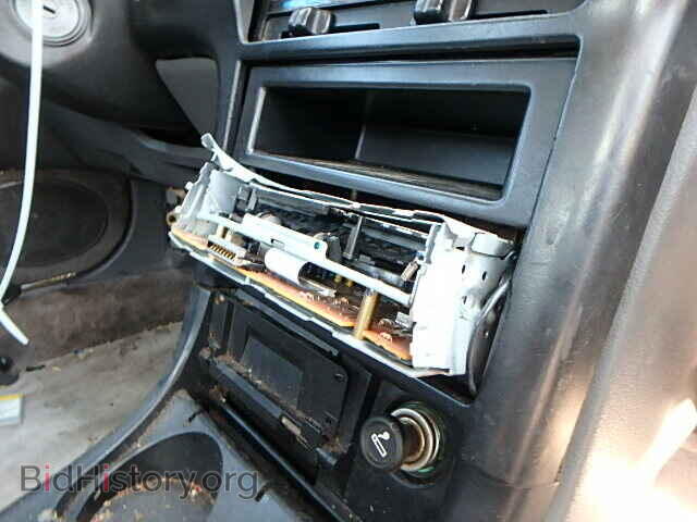 1995 MAZDA 626 - VIN: 1YVGE22C8S5307063 - Фото 9