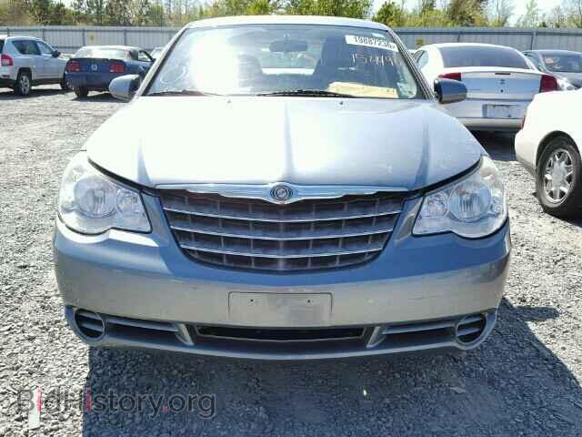 2010 CHRYSLER SEBRING - VIN: 1C3CC5FB6AN154490 - Фото 9