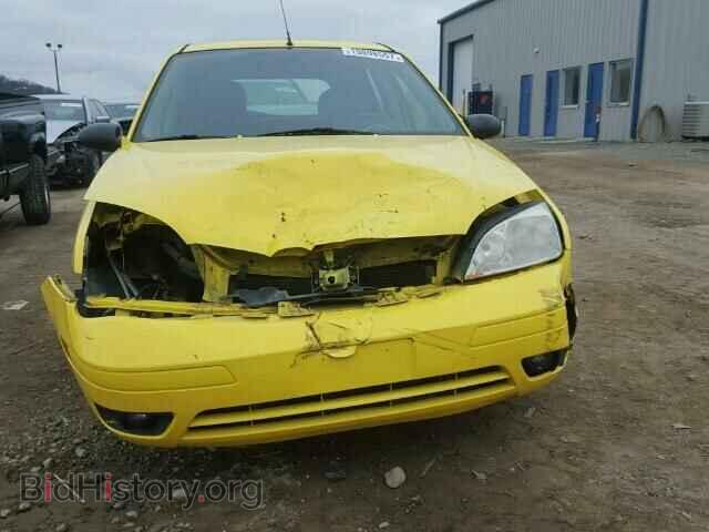 2005 FORD FOCUS - VIN: 3FAFP37NX5R125397 - Фото 9