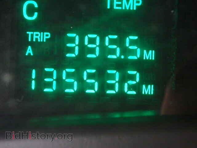 2001 CADILLAC DEVILLE - VIN: 1G6KD54Y01U193712 - Фото 8