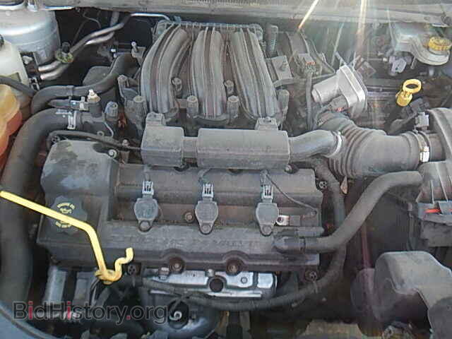 2010 CHRYSLER SEBRING - VIN: 1C3CC5FD5AN133549 - Фото 7