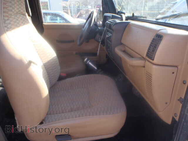 2000 JEEP WRANGLER - VIN: 1J4FA29P1YP796970 - Фото 5