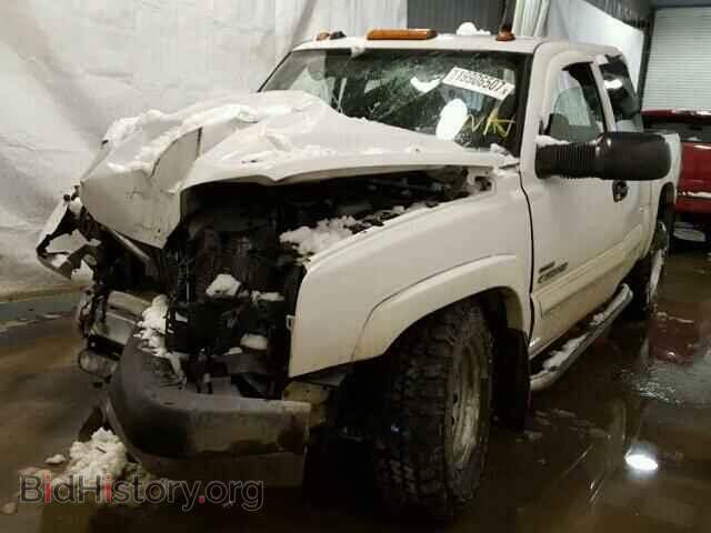 2005 CHEVROLET SILVERADO - VIN: 1GCHK29295E285336 - Фото 2
