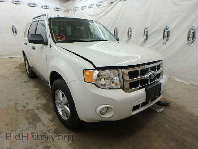 Фотография 1FMCU0D77BKA65987 - FORD ESCAPE 2011