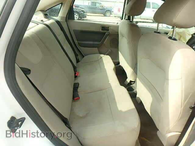 2008 FORD FOCUS - VIN: 1FAHP34N68W133379 - Photo 6