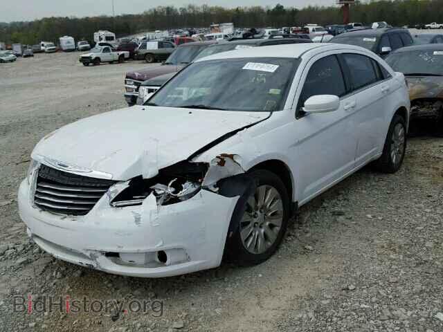 2012 CHRYSLER 200 - VIN: 1C3CCBAB2CN191982 - Фото 2